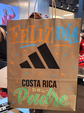 EMPAQUES PERSONALIZADOS